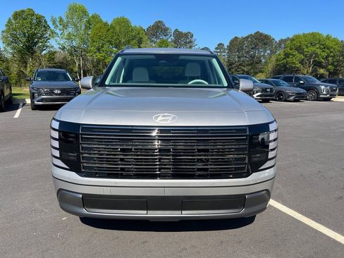 New 2026 Hyundai Palisade FWD Hybrid image 2