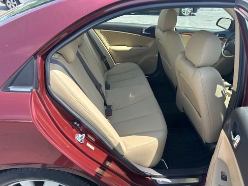 Used 2009 Hyundai Sonata Limited FWD image 11