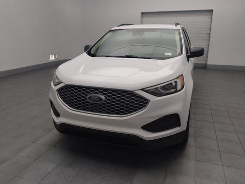 Used 2023 Ford Edge SE image 15