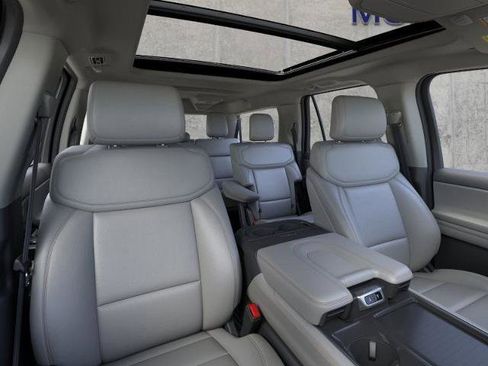 New 2026 Ford Expedition Max Active AWD/4WD image 9