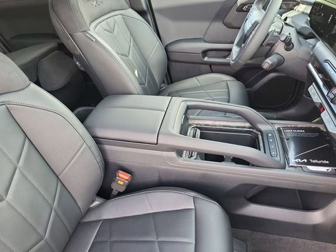 New 2027 Kia Telluride SX Prestige X-Pro AWD/4WD image 16