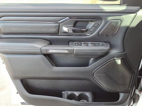 Used 2023 RAM 1500 Limited image 12