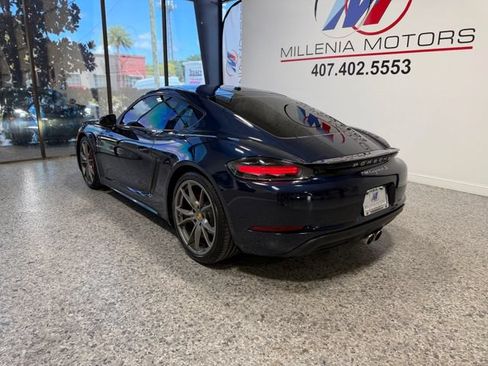 Used 2017 Porsche 718 Cayman S RWD image 6