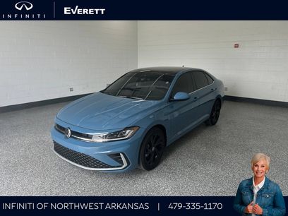 Used 2025 Volkswagen Jetta SE