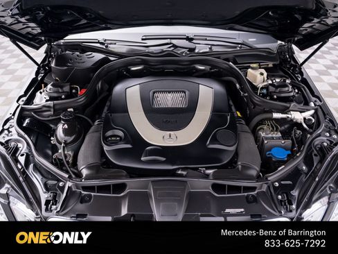 Used 2011 Mercedes-Benz E 550 4MATIC Sedan image 33