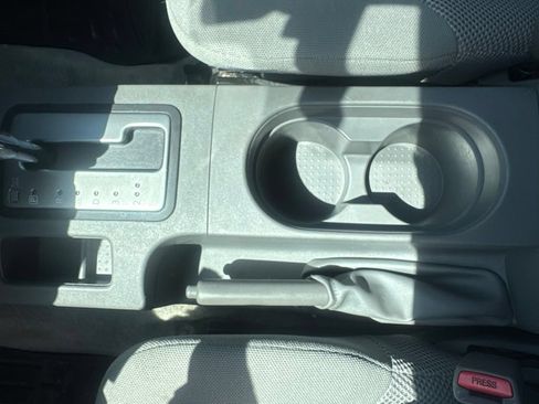 Used 2018 Nissan Frontier SV RWD image 28