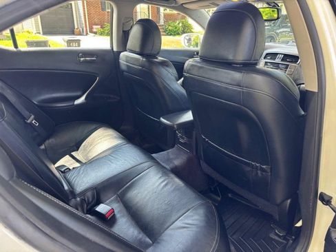 Used 2013 Lexus IS 250 AWD w/ Premium Pkg image 26