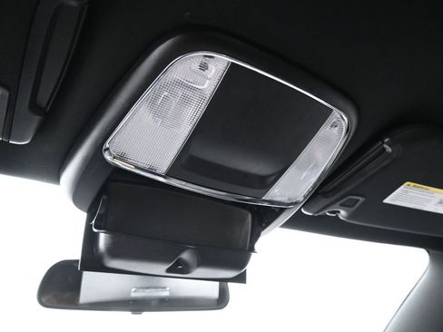 Used 2022 Dodge Charger SXT image 29