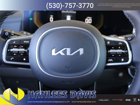 New 2026 Kia Carnival EX image 28