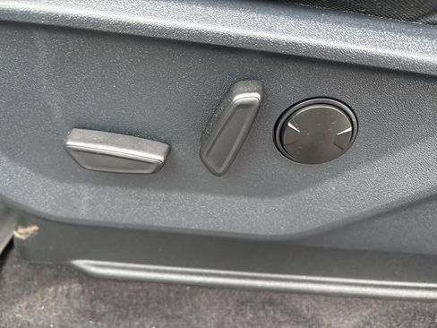 Used 2023 Ford F150 XLT w/ Equipment Group 302A High image 22