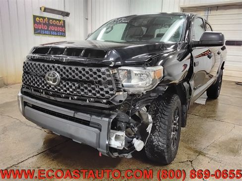 Used 2021 Toyota Tundra SR5 w/ SR5 Upgrade Package AWD/4WD image 1