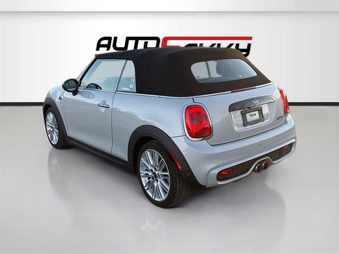 Used 2019 MINI Cooper S image 5