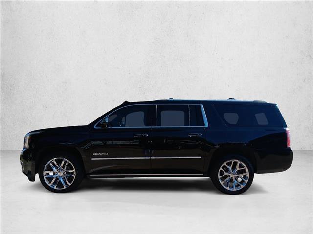 Used 2019 GMC Yukon XL Denali w/ Denali Ultimate Package AWD/4WD image 9