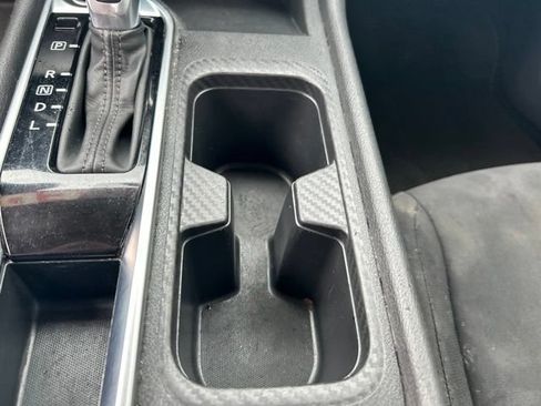 Used 2025 Nissan Sentra SV FWD image 29