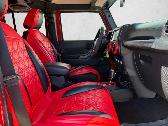 Used 2014 Jeep Wrangler Unlimited Sport w/ Connectivity Group AWD/4WD image 20