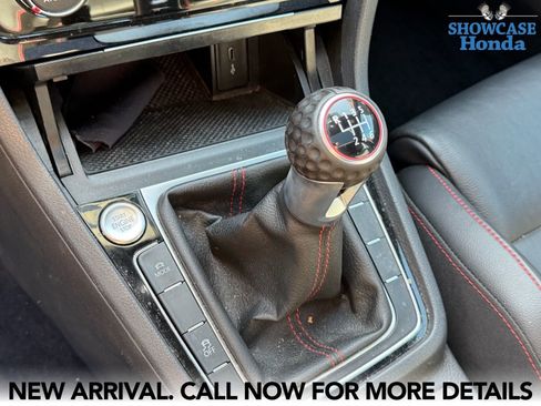 Used 2021 Volkswagen GTI SE FWD image 13