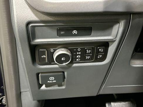 Used 2025 Ford F150 XLT w/ Equipment Group 302A MID image 17