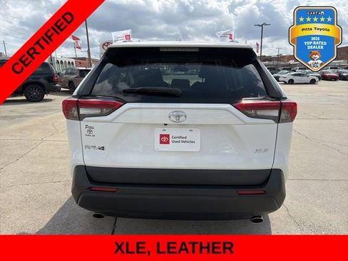 Certified 2022 Toyota RAV4 XLE w/ Convenience Package FWD image 6
