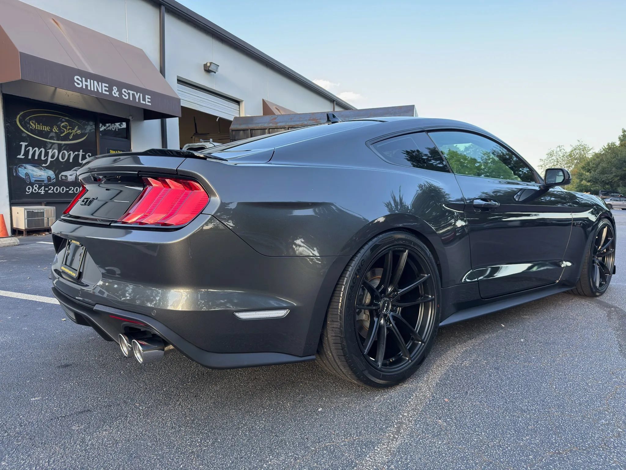 Used 2020 Ford Mustang GT w/ Equipment Group 301A RWD image 3