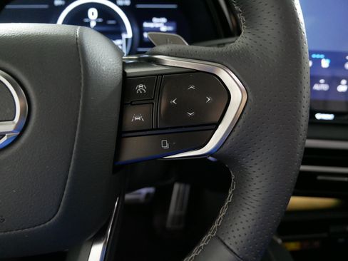 Used 2025 Lexus RX 500h F Sport w/ Convenience Package AWD/4WD image 28