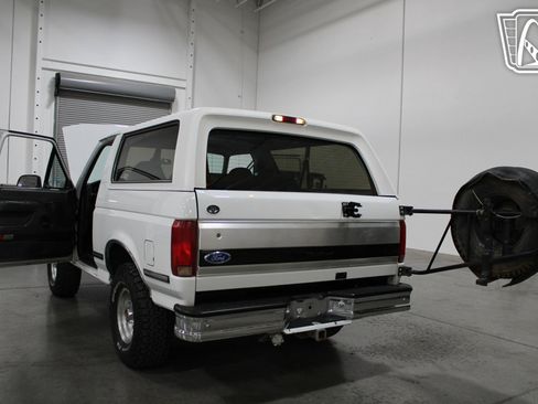 Used 1992 Ford Bronco XLT image 37