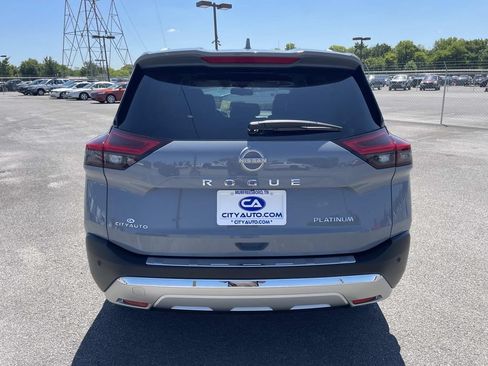 Used 2023 Nissan Rogue Platinum FWD image 4