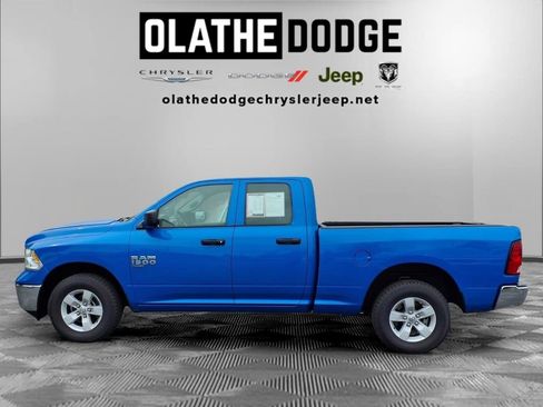 Used 2024 RAM 1500 Classic SLT AWD/4WD image 25