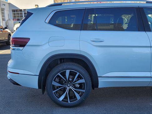 New 2026 Volkswagen Atlas SEL Premium R-Line AWD/4WD image 6