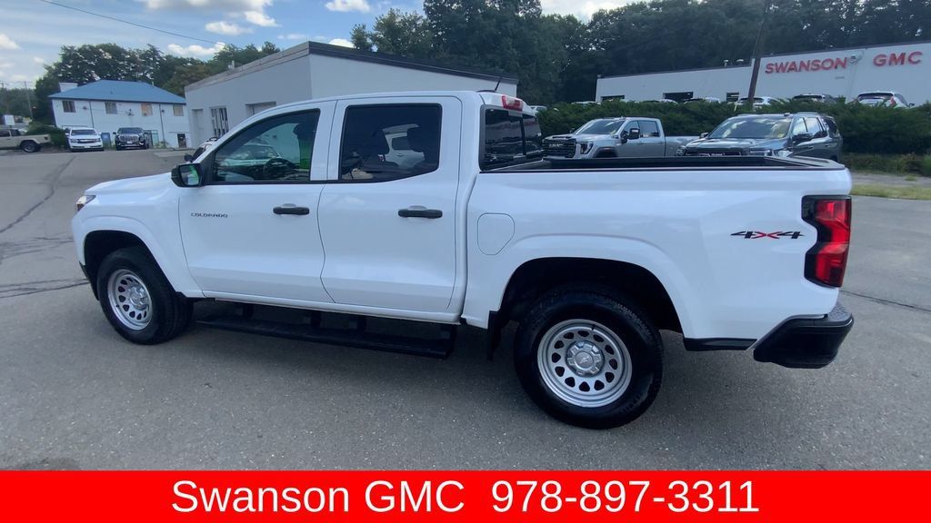 Certified 2023 Chevrolet Colorado W/T w/ Advanced Trailering Package AWD/4WD image 7