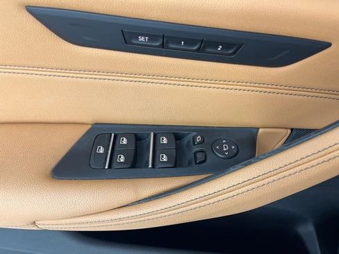 Used 2023 BMW 530i w/ Convenience Package RWD image 31