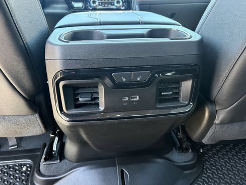 Used 2024 GMC Sierra 2500 AT4 w/ AT4 Premium Plus Package AWD/4WD image 26