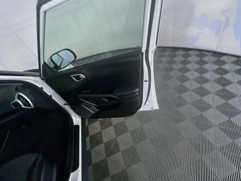 Used 2020 Kia Soul S FWD image 30