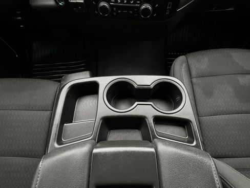 Used 2024 Chevrolet Silverado 1500 LT RWD image 19