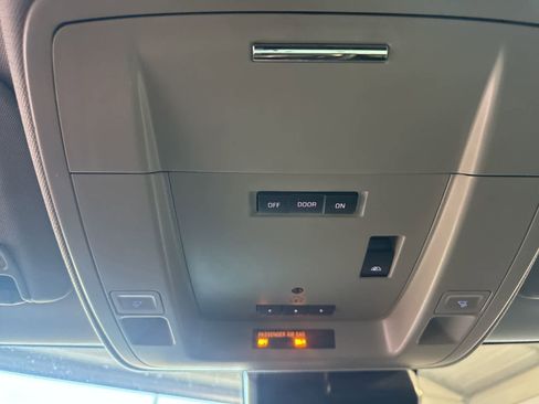 Used 2014 GMC Sierra 1500 Denali w/ Driver Alert Package image 28