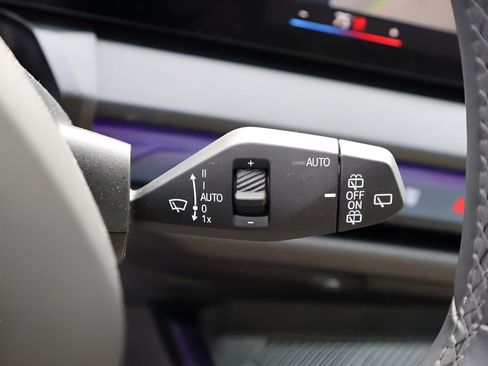 Used 2025 BMW X3 xDrive30i image 34