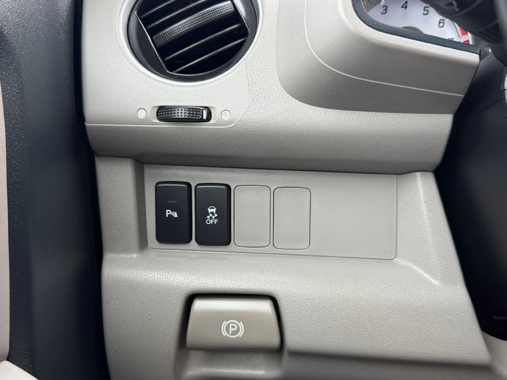 Used 2015 Honda Pilot Touring image 26