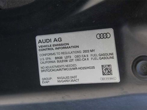 Used 2022 Audi Q3 2.0T Premium w/ Convenience Package image 28