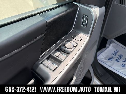 New 2026 Ford F350 XLT w/ XLT Premium Package AWD/4WD image 11