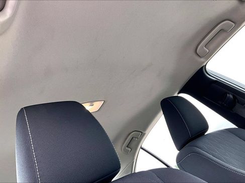 Used 2025 Toyota Corolla LE FWD image 21