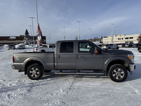 Used 2012 Ford F250 Lariat w/ Lariat Interior Pkg image 5