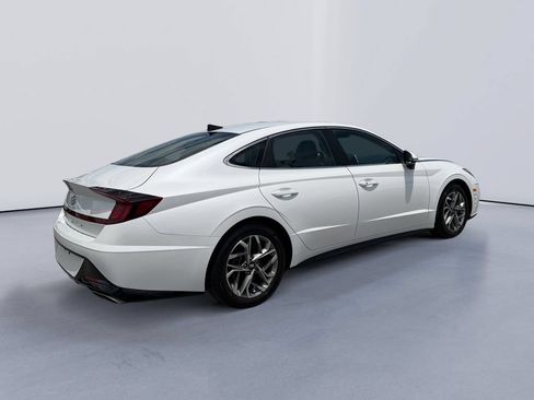Used 2022 Hyundai Sonata SEL FWD image 3