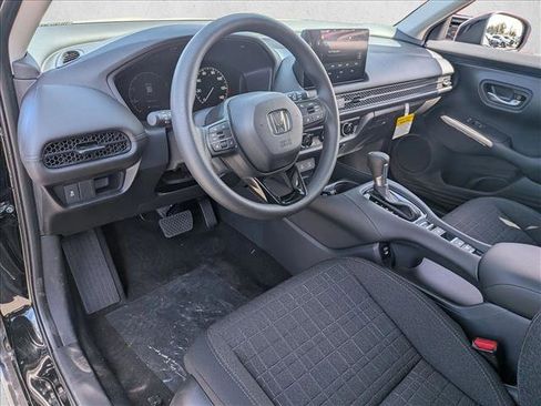 New 2026 Honda HR-V LX image 3