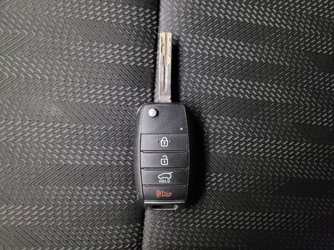 Used 2017 Kia Sportage LX FWD image 32