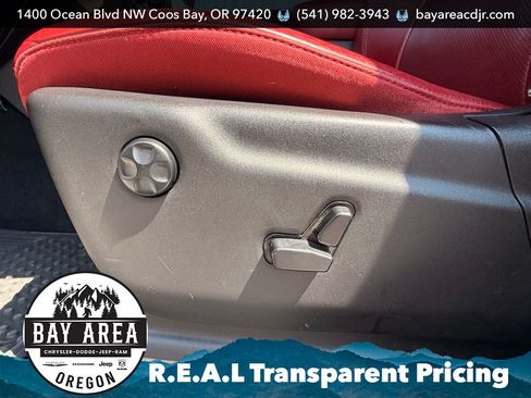 Used 2020 Dodge Durango R/T w/ Blacktop Package AWD/4WD image 14
