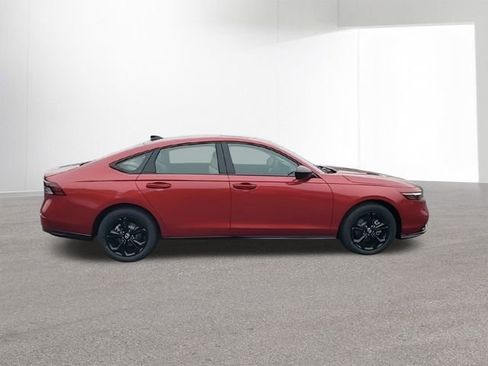New 2025 Honda Accord SE image 10