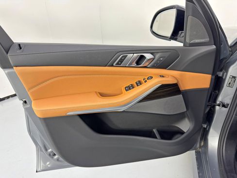 Used 2024 BMW X5 sDrive40i w/ M Sport Package image 51