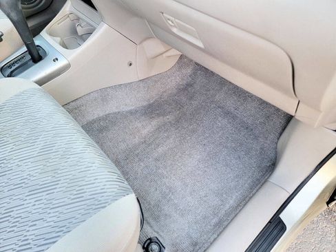 Used 2002 Toyota RAV4 2WD image 25