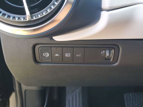 New 2025 Chevrolet Equinox EV LT image 29