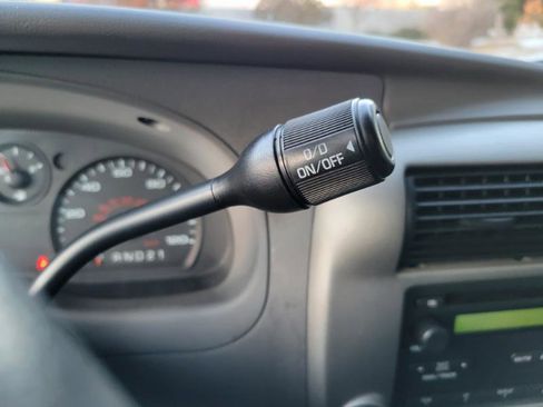 Used 2009 Ford Ranger XLT image 14