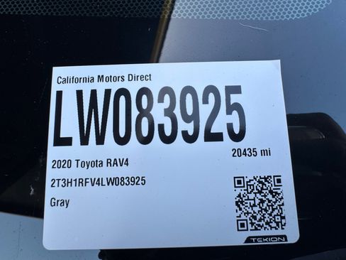 Used 2020 Toyota RAV4 LE w/ Carpet Mat Package FWD image 21